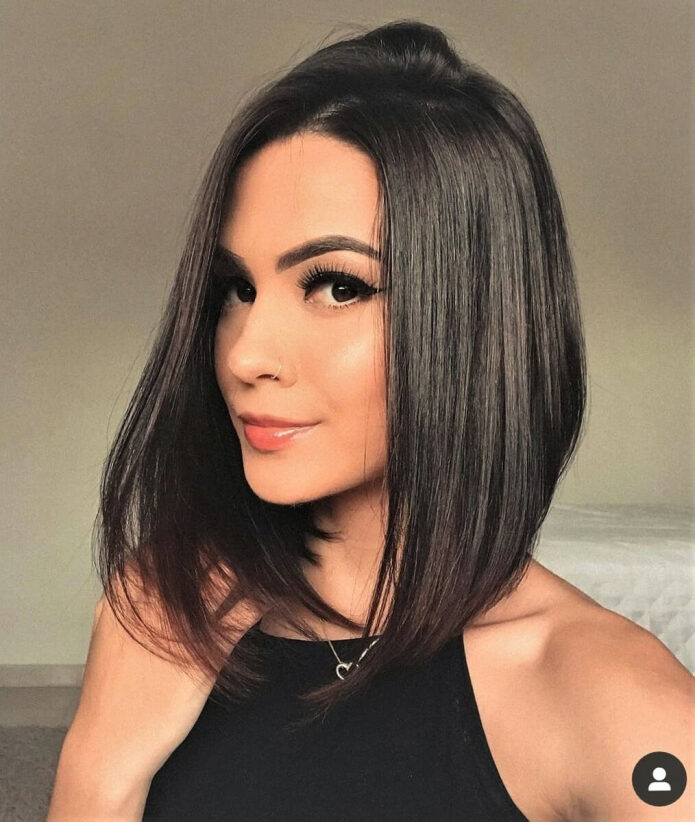 shikarnye-variacii-strizhek-do-plech-dlja-zhenschin-ljubogo-vozrasta-na-vesnu-2020-9-9292430