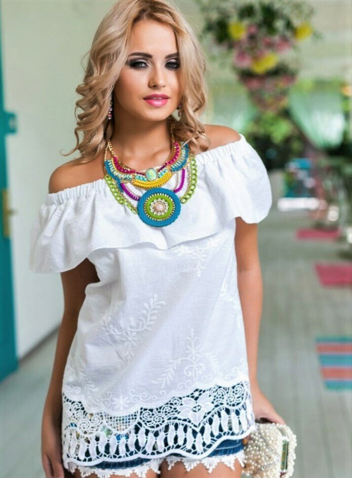 trendovye-i-stilnye-bluzki-2020-1-4428669
