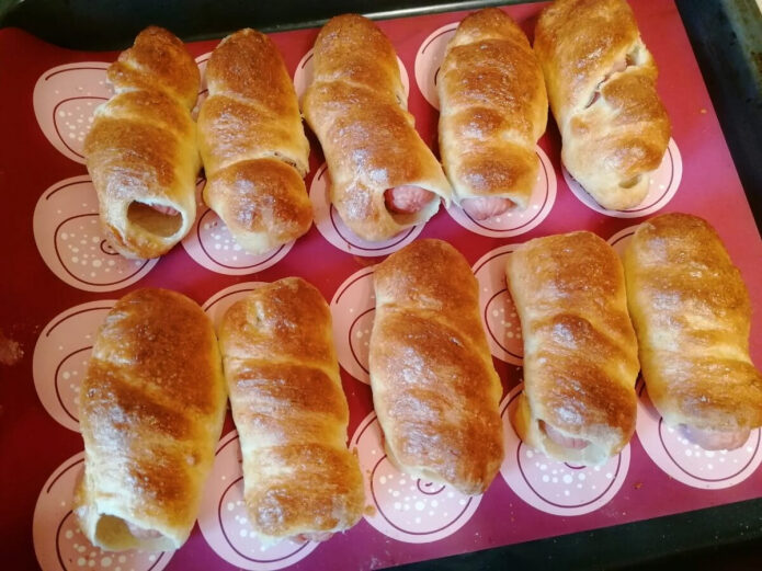 nezhnejshee-testo-dlja-pirozhkov-i-sosisok-v-teste-7-7374881