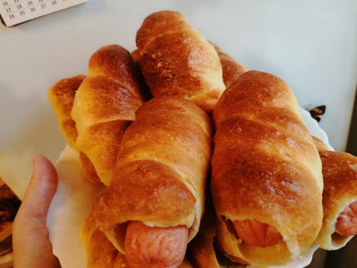 nezhnejshee-testo-dlja-pirozhkov-i-sosisok-v-teste-8-6442513