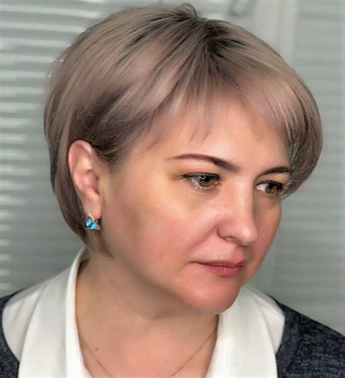 trendovye-strizhki-2020-dlja-polnenkih-zhenschin-za-40-6-9062335