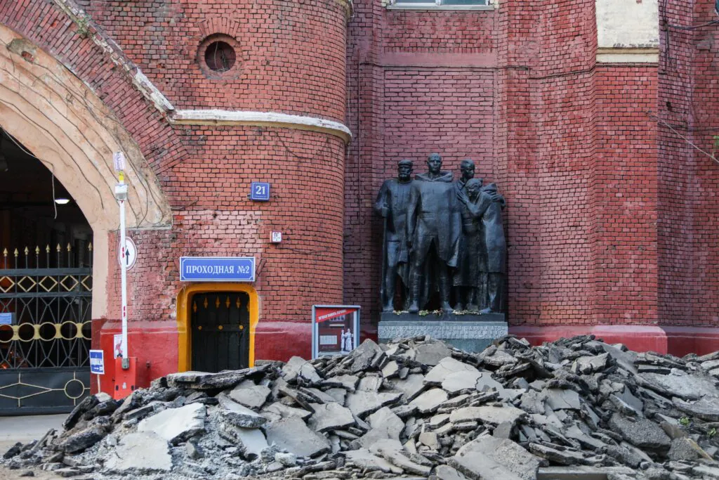 Будущее здания Электрозавода зависит от суда
