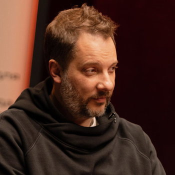 Сильные женщины, мужская ответственность и философия отношений: разговор с Александром Цыпкиным