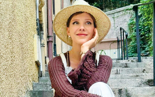 Елизавета Арзамасова мягко ответила на слухи о беременности